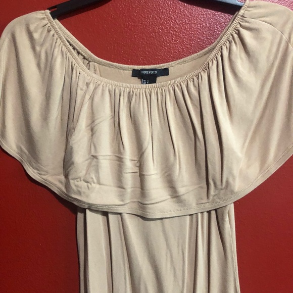 Off the shoulder dress - Picture 3 of 4